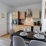 Apartament Aparties I Mitte I Voll Ausgestattet I Hochwertige Betten I Lage Bielefeld
