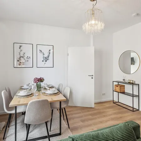 Aparties Homes I 24h Check-in I Mitte I Voll Ausgestattet I Hochwertige Betten I Lage بيليفيلد