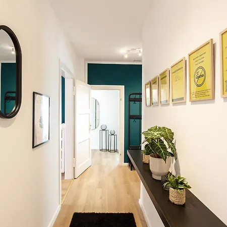 Apartament Aparties I Mitte I Voll Ausgestattet I Hochwertige Betten I Lage *