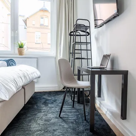 Aparties Homes I 24H Check-In I Bielefeld Mitte I Voll Ausgestattet I Hochwertige Betten I Top Lage * Bielefeld