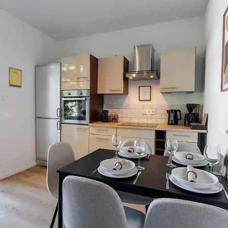 Apartamento Aparties I Mitte I Voll Ausgestattet I Hochwertige Betten I Lage Bielefeld