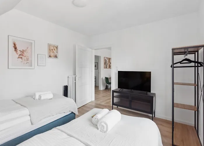 Aparties I Mitte I Voll Ausgestattet I Hochwertige Betten I Lage *